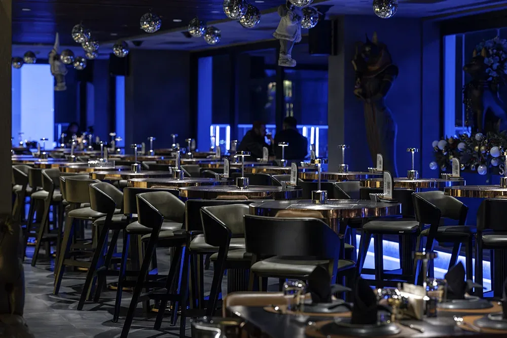Skyline Lounge & Bar