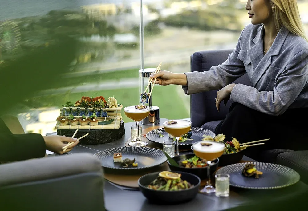 Skyline Lounge & Bar